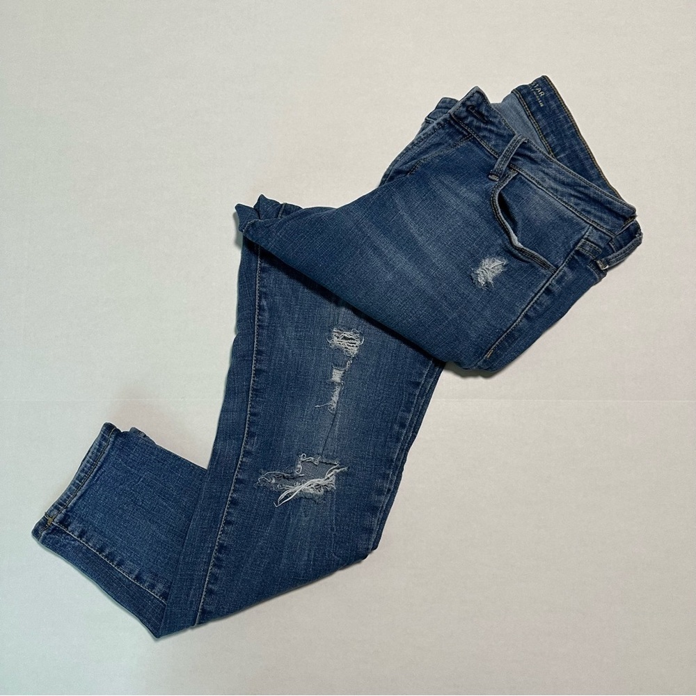 Old Navy jeans - Picture 3 of 9